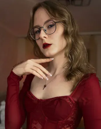OnlyFans cuenta ladydeviless avatar 1