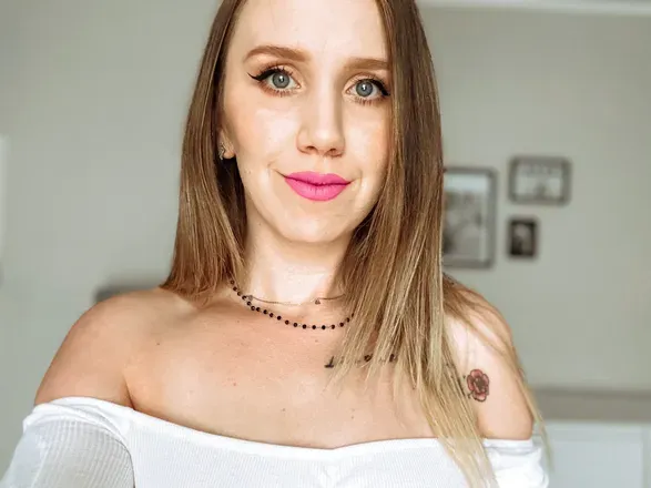 OnlyFans account  justmartaitssimple avatar 1