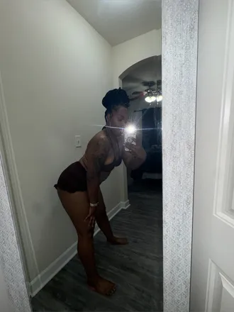 OnlyFans cuenta ms.fineasssimone header 2