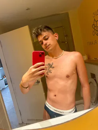 OnlyFans cuenta peter_parker.xxx avatar 1
