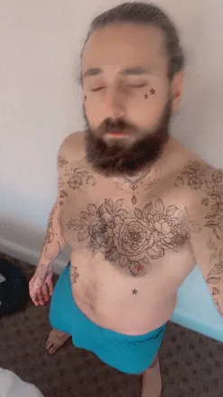 OnlyFans account  daddylonglegsxxx header 2