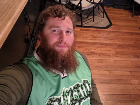 OnlyFans cuenta bigreddave4201990 header 2