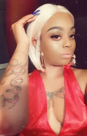 OnlyFans account  theaquaqween avatar 1