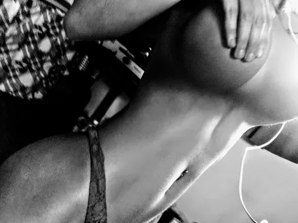 OnlyFans cuenta secretoapp header 2