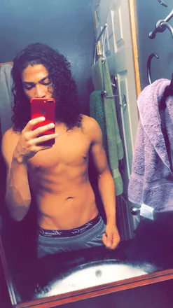 OnlyFans cuenta lightskinndikk header 2