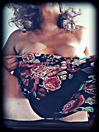 OnlyFans cuenta latinaveronike header 2