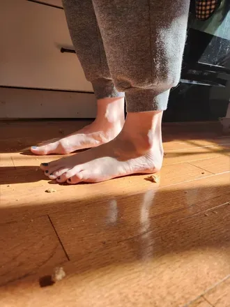 OnlyFans cuenta morethansoles7 avatar 1