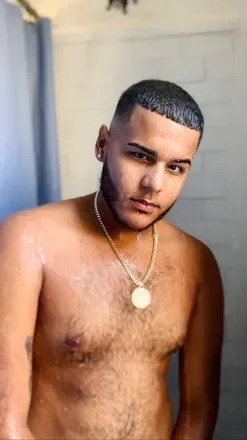 OnlyFans cuenta yirzak_056 avatar 1