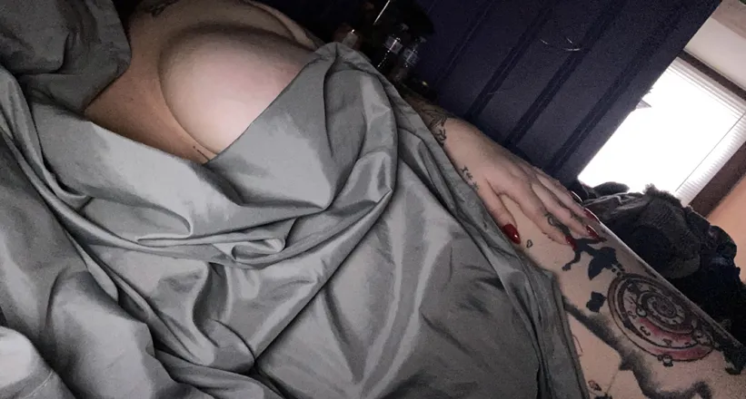 OnlyFans cuenta nikki_dd header 2