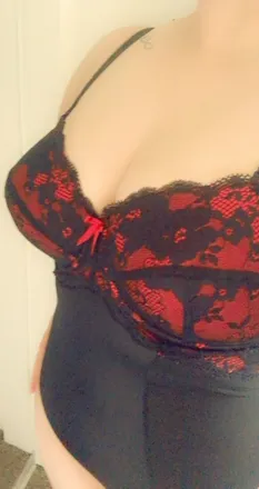 OnlyFans cuenta u64984240 header 2