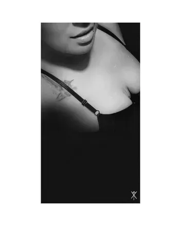 OnlyFans account  angelique_donaji avatar 1