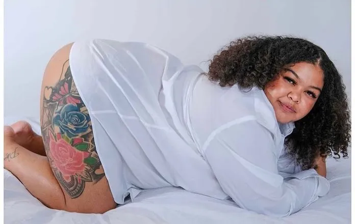 OnlyFans cuenta lanay_hennessy header 2