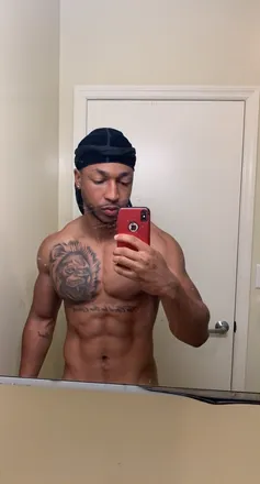 OnlyFans cuenta cassidyqueens header 2