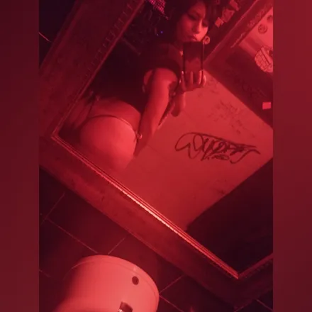OnlyFans cuenta hannamoncaleano1 header 2