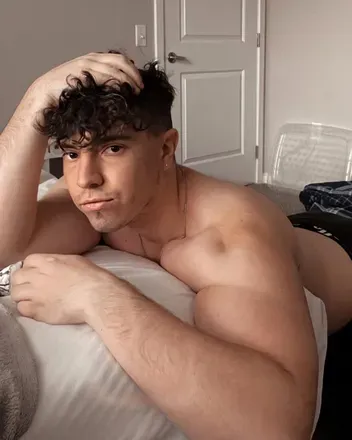 OnlyFans cuenta theisaaccarter avatar 1