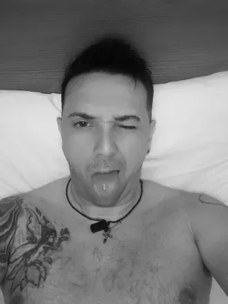 OnlyFans cuenta fenicotterorosa13 avatar 1