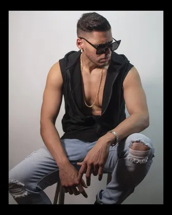 OnlyFans cuenta singerboy7 header 2