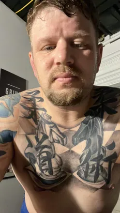 OnlyFans cuenta tattoofordguy header 2