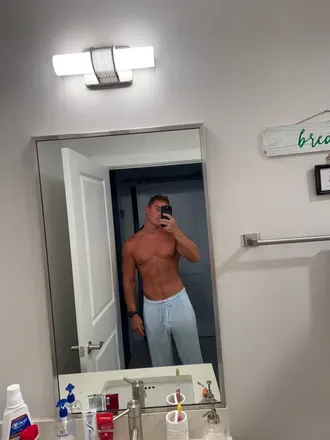 OnlyFans cuenta avinccino7 avatar 1