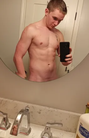 OnlyFans account  u122715991 header 2