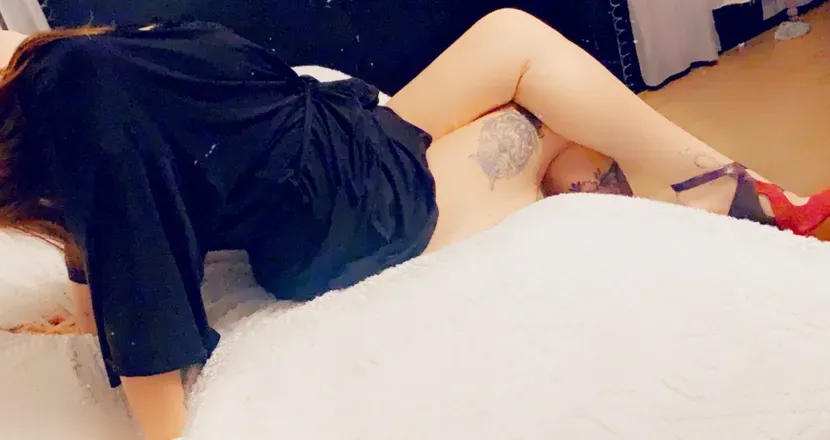 OnlyFans cuenta urplaygirl69 header 2