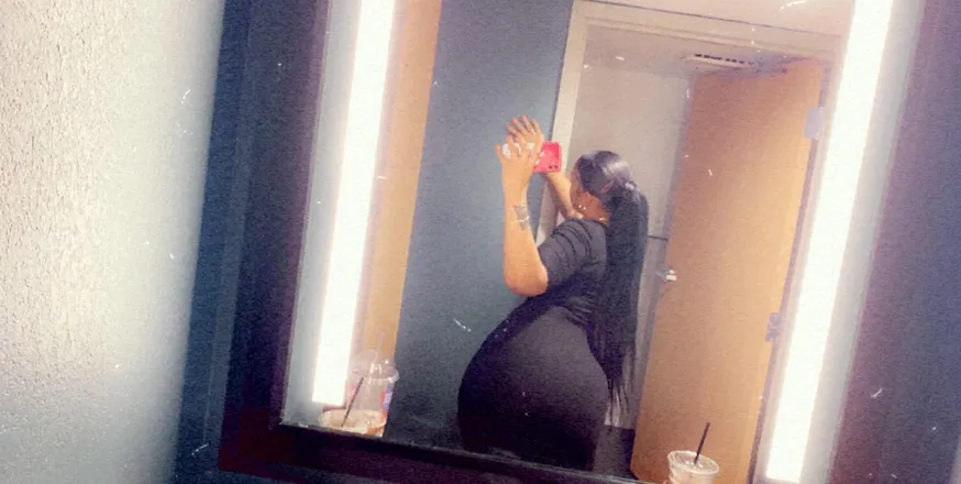 OnlyFans cuenta theegoddessdolly header 2