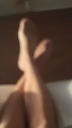 OnlyFans cuenta onlyjfeet header 2