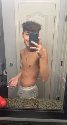 OnlyFans cuenta zachmitchelll avatar 1