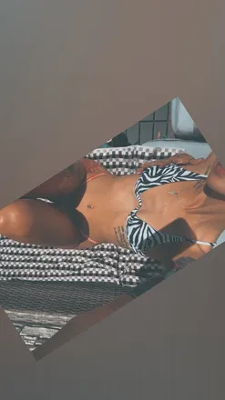 OnlyFans cuenta melxmelody header 2