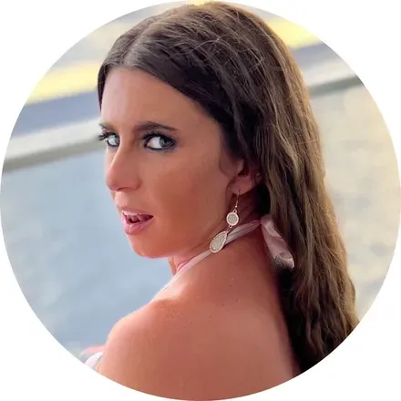 OnlyFans account  itzmissash avatar 1