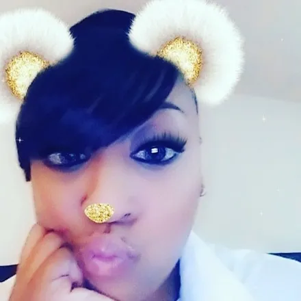 OnlyFans cuenta yonigirl header 2