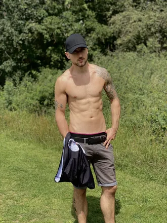 OnlyFans cuenta mmastripdown header 2