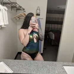 OnlyFans account  highflowerchild avatar 1