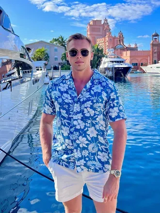 OnlyFans account  the_jamesdevon avatar 1