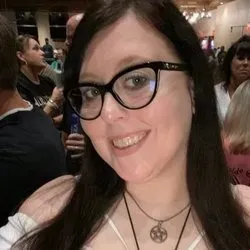 OnlyFans cuenta glamnerdjenn avatar 1