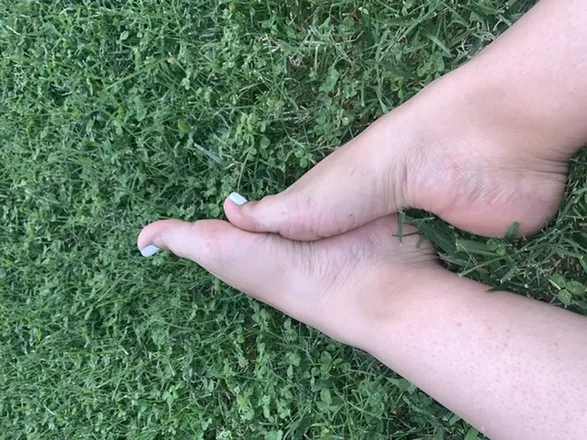 OnlyFans cuenta soles_feet_love header 2