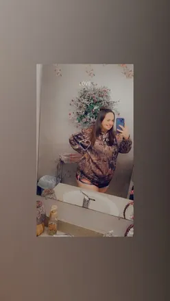 OnlyFans cuenta daddysgoodgirl93 header 2