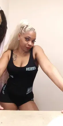 OnlyFans cuenta izzydangerzone avatar 1