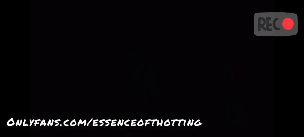 OnlyFans cuenta essenceofthotting header 2