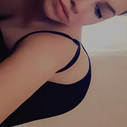 OnlyFans cuenta spoilfreya avatar 1