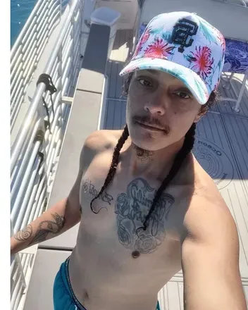 OnlyFans cuenta ansonixrated avatar 1