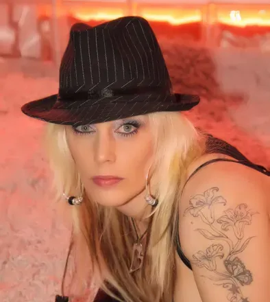 OnlyFans cuenta monicachristiansen avatar 1