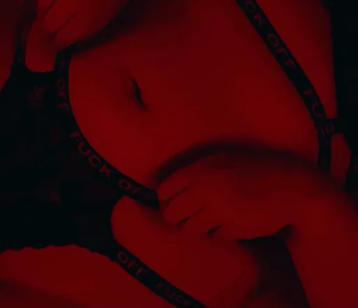 OnlyFans cuenta littleloca18 header 2