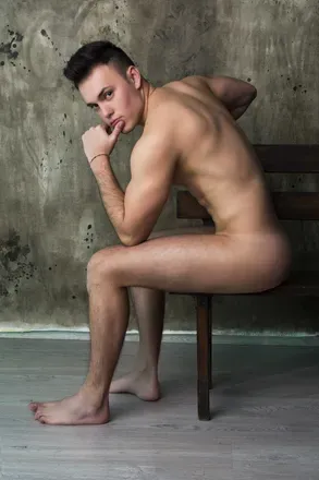 OnlyFans cuenta younglatinn header 2