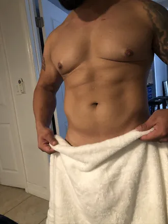 OnlyFans cuenta oooowwwiieepapi avatar 1