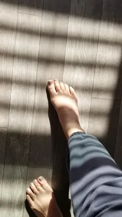 OnlyFans cuenta polynesianonlyfeet header 2