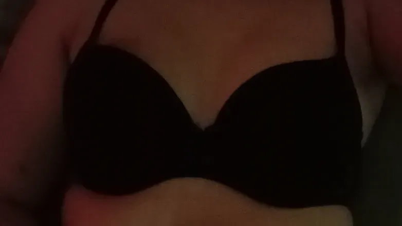 OnlyFans cuenta mushroomthighs header 2