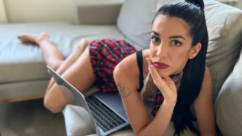 OnlyFans cuenta yoursweetnicole header 2