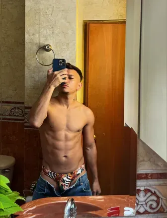 OnlyFans cuenta yeisonvalecillos avatar 1