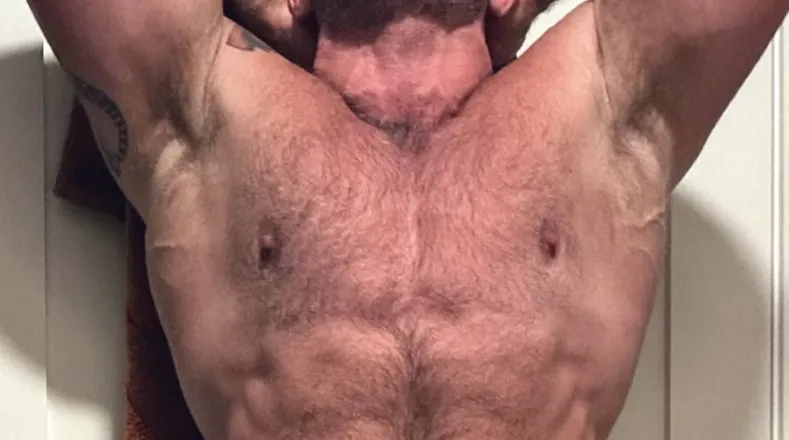 OnlyFans cuenta dougcanuck header 2
